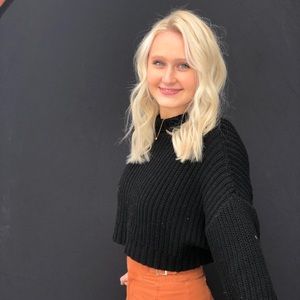 Meet your Posher, Olivia